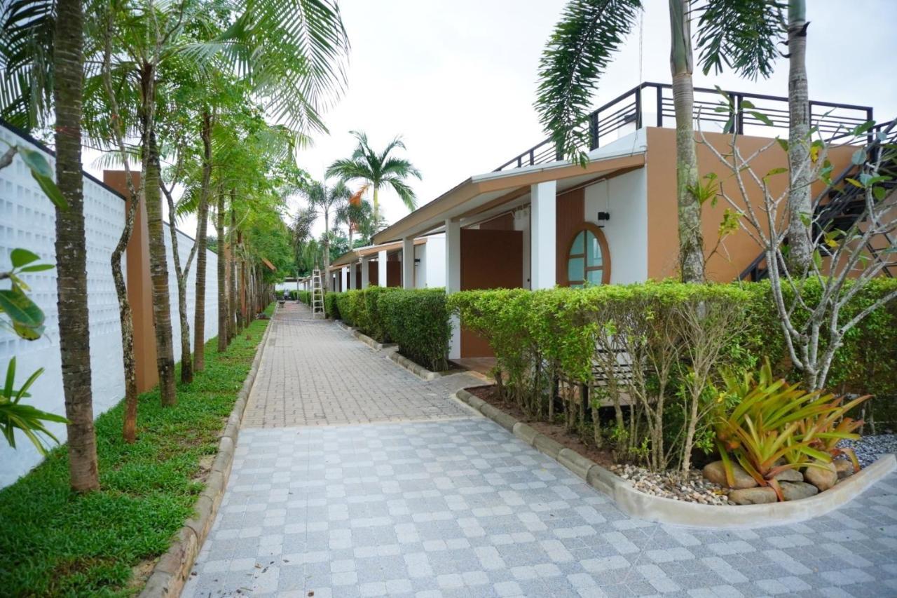 Ip Plus Resort - Chanthaburi Extérieur photo