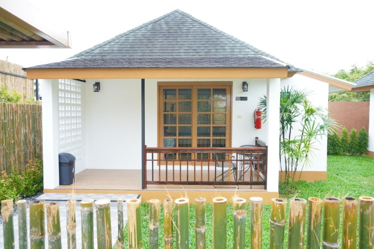 Ip Plus Resort - Chanthaburi Extérieur photo